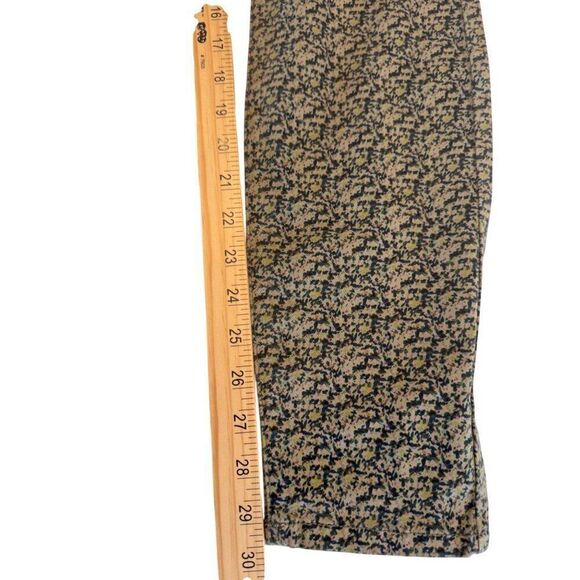 Cabi Abstract Floral Artsy Print Skinny Jeans Sz 2 EUC Mid-Rise Stretch, Soft - Picture 12 of 12